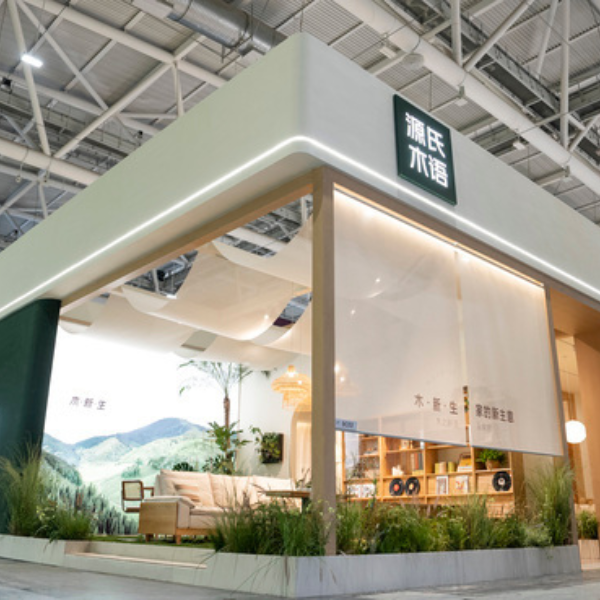 源氏木语斩获2025年度三大行业殊荣 创新力与品质力双擎驱动高质量发展