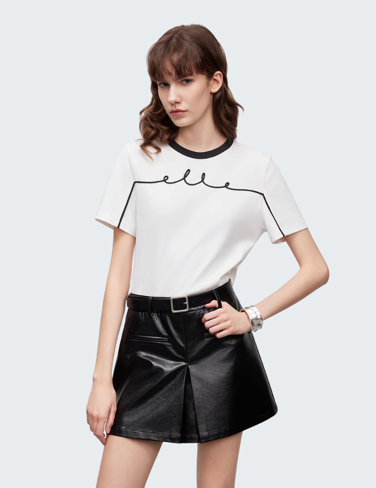 法式字母线条装饰圆领T恤