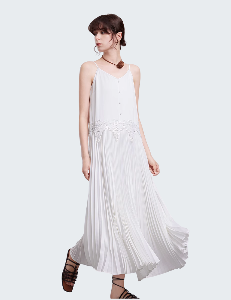 蕾丝拼接百褶吊带连衣裙