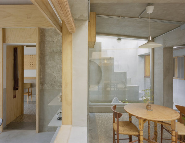 Half Day House / Cabinet YFY